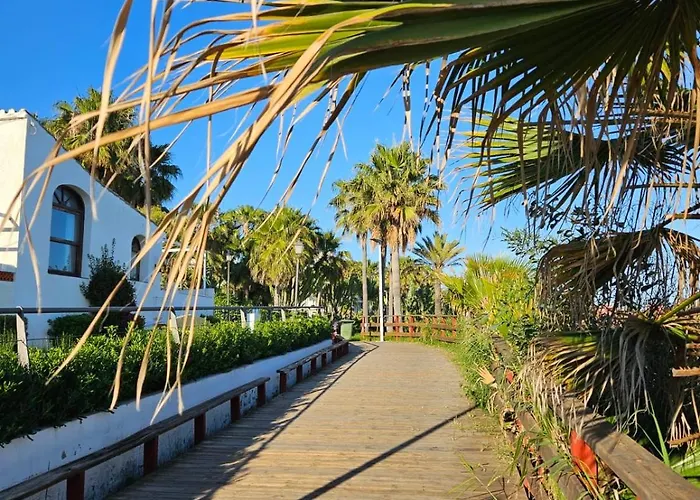 Neue In Andalusien An Der Costa Del Sol - Boho Style - 40 Qm Terrasse, 3-bedroom, Pool, Gym, Work Lounge Lägenhet Estepona