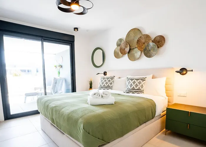 Neue In Andalusien An Der Costa Del Sol - Boho Style - 40 Qm Terrasse, 3-bedroom, Pool, Gym, Work Lounge Lägenhet Estepona