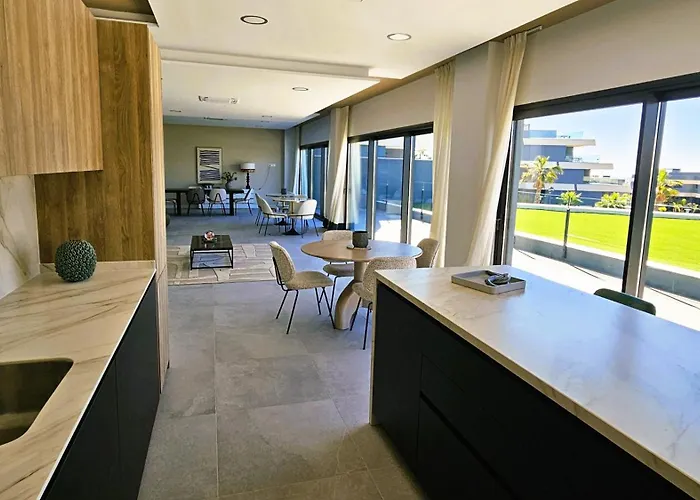 Lägenhet Neue In Andalusien An Der Costa Del Sol - Boho Style - 40 Qm Terrasse, 3-bedroom, Pool, Gym, Work Lounge Estepona