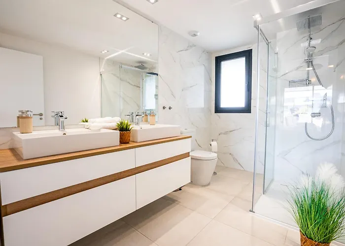 Neue In Andalusien An Der Costa Del Sol - Boho Style - 40 Qm Terrasse, 3-bedroom, Pool, Gym, Work Lounge Lägenhet Estepona