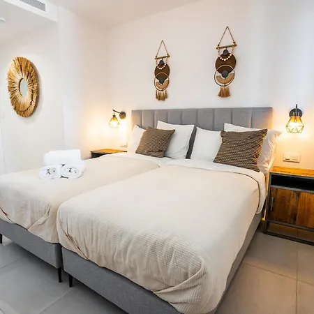 Neue In Andalusien An Der Costa Del Sol - Boho Style - 40 Qm Terrasse, 3-bedroom, Pool, Gym, Work Lounge Appartement *