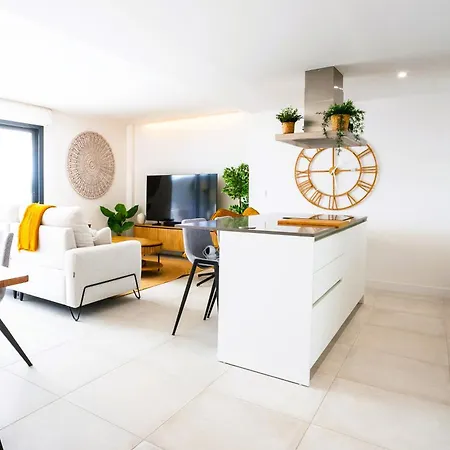 Neue In Andalusien An Der Costa Del Sol - Boho Style - 40 Qm Terrasse, 3-bedroom, Pool, Gym, Work Lounge Estepona