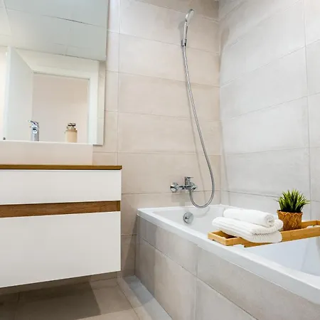 Neue In Andalusien An Der Costa Del Sol - Boho Style - 40 Qm Terrasse, 3-bedroom, Pool, Gym, Work Lounge Appartement Estepona